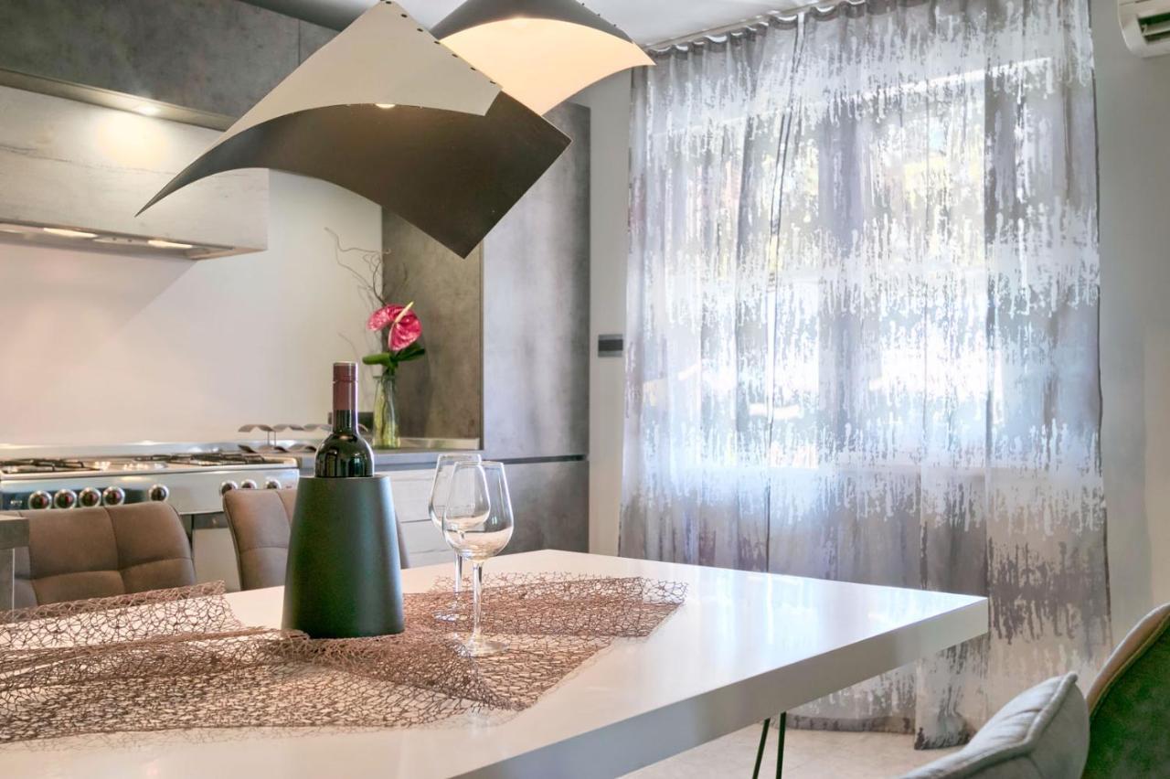 Modern Oasis Apartment Póla Kültér fotó