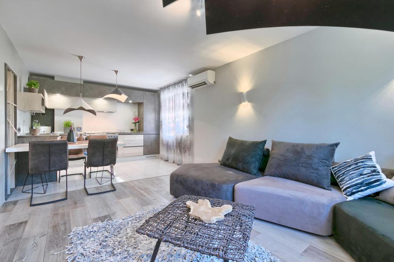 Modern Oasis Apartment Póla Kültér fotó