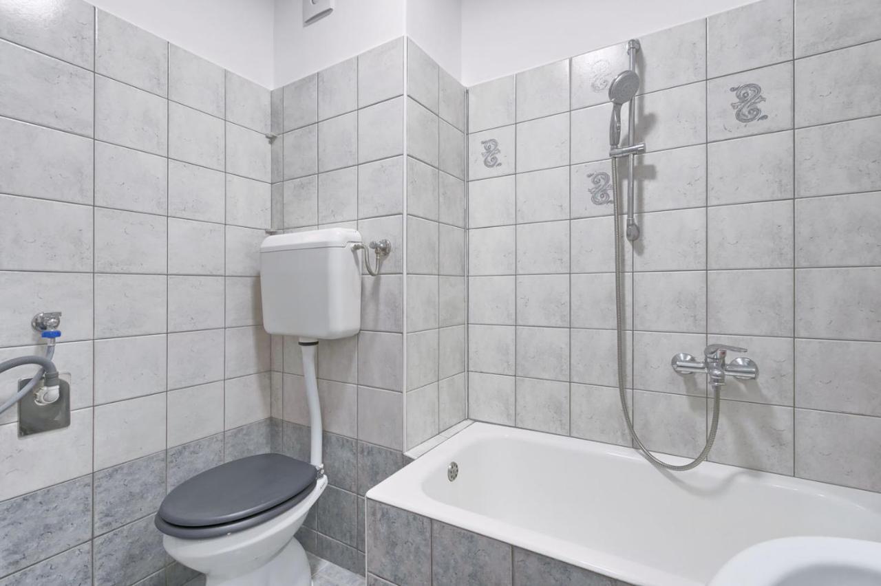 Modern Oasis Apartment Póla Kültér fotó
