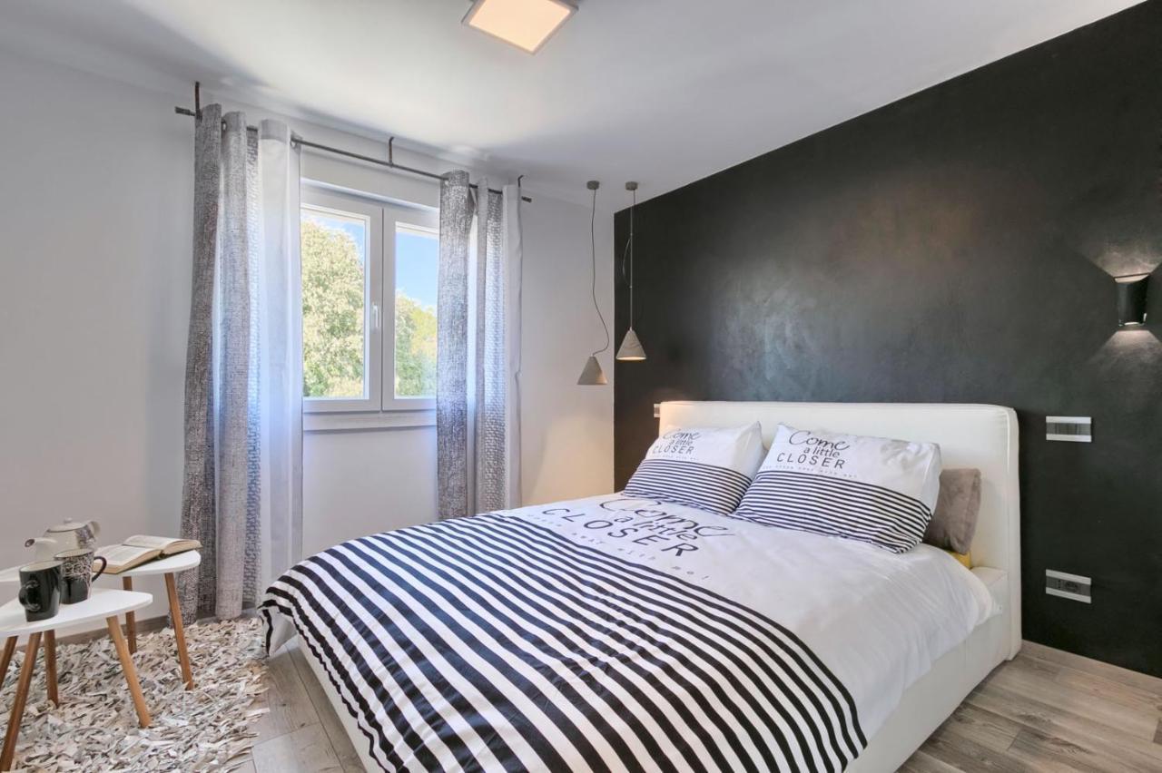 Modern Oasis Apartment Póla Kültér fotó