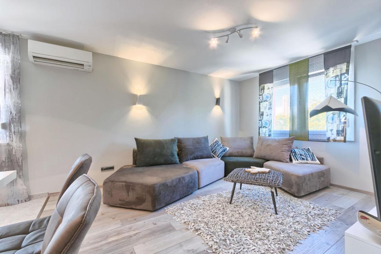 Modern Oasis Apartment Póla Kültér fotó