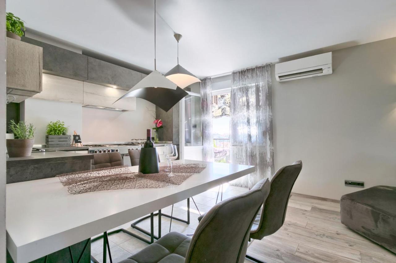 Modern Oasis Apartment Póla Kültér fotó