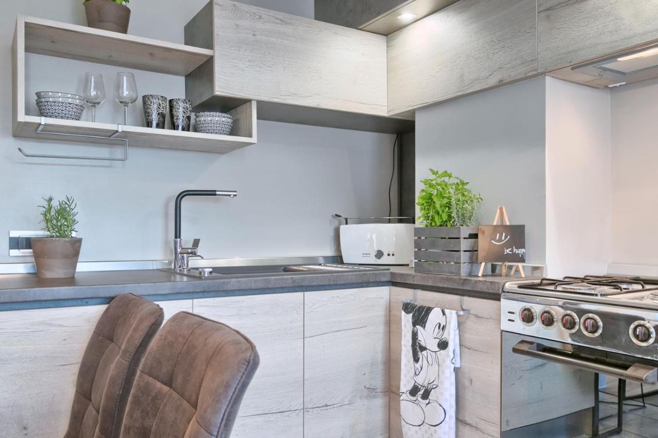 Modern Oasis Apartment Póla Kültér fotó